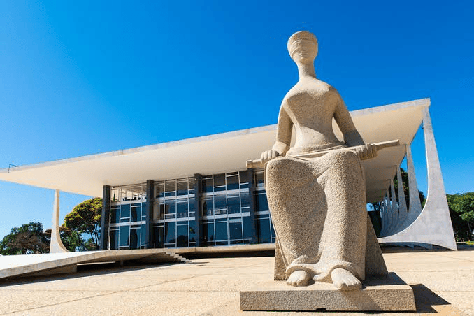 Governo atua para conter crise entre Judiciário e Polícia Federal em Brasília