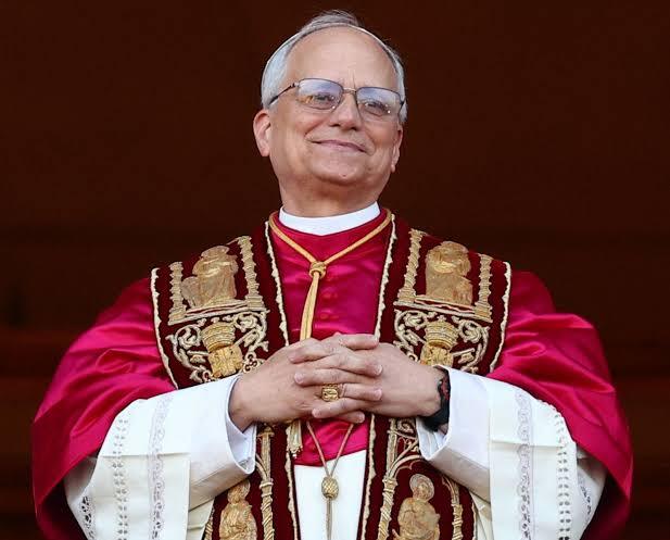 Papa Leão XIV passará por cirurgia para retirar nódulo no pulmão